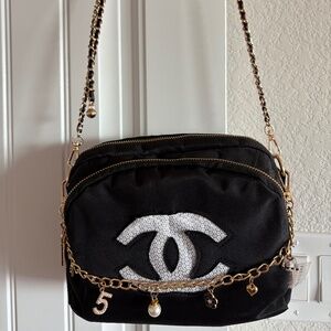 New Chanel Precision Makeup Bag Line VIP Black Crossbody Purse Double Zipper